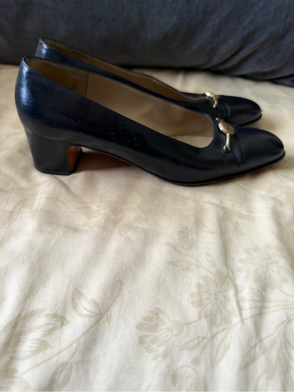 Salvatore Ferragamo Black Leather Mid-Heel Pumps with Gold Medallion - Picture 3 of 8